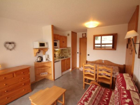 Les Saisies - Studio Cabine avec Garage pour 4-5 personnes, ensoleillé, vue sur pistes, non fumeur - FR-1-293-152